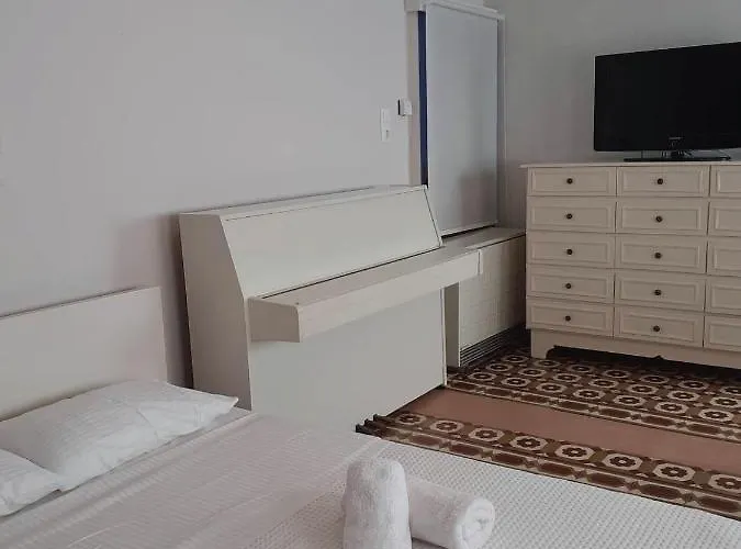 Apartament White Rose